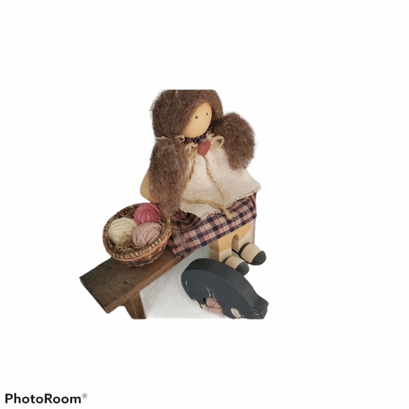 Lizzie High Handmade Wood Doll with Cat 1987 - Picture 2 of 9